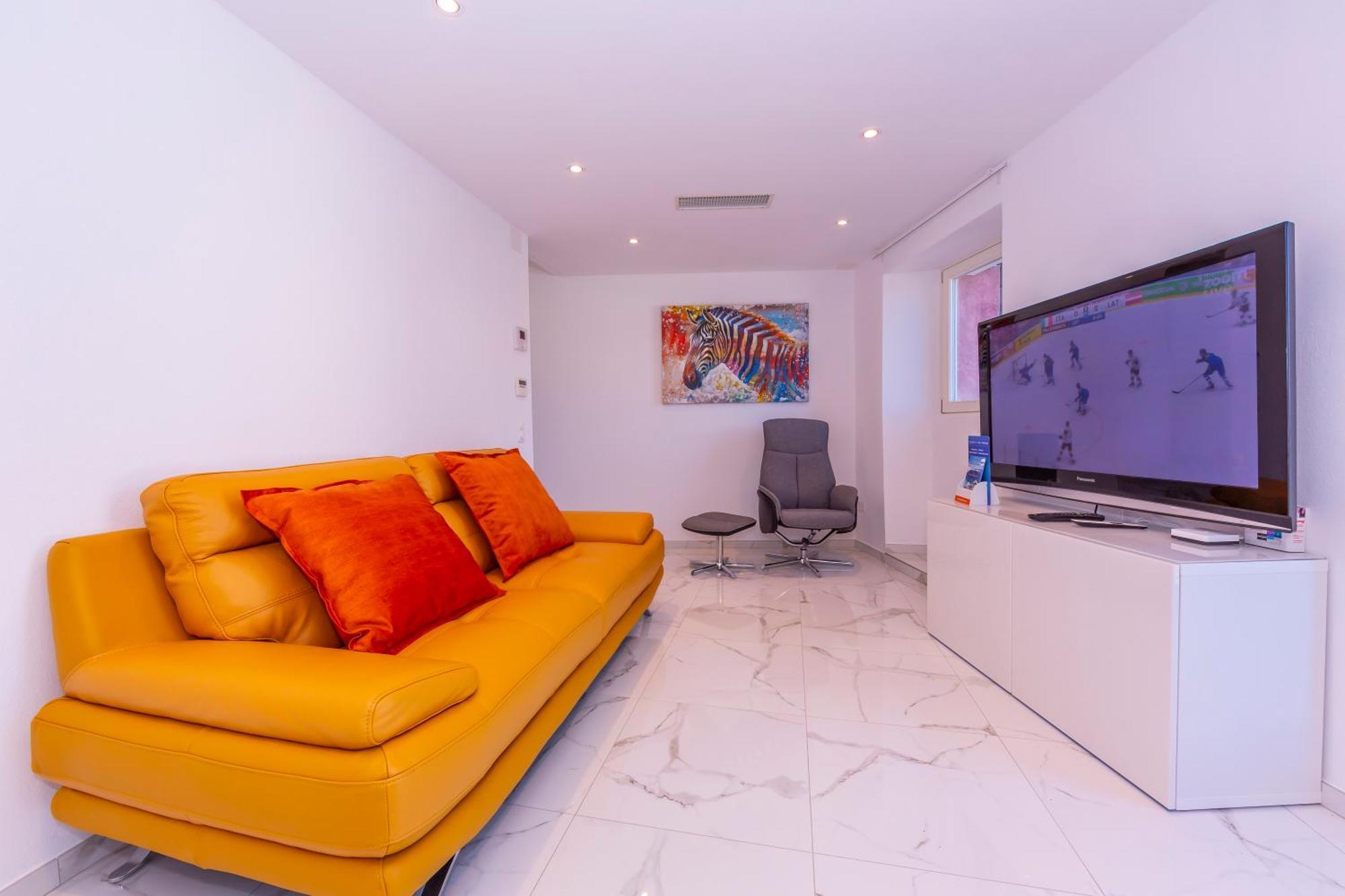 Yellow View Apartment - Happy Rentals Ronco sopra Ascona Eksteriør billede